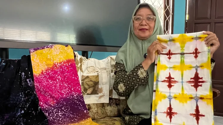 Keseruan Hari Batik Nasional di SMPN 14 Balikpapan Siswa Bebas Gunakan Baju Batik