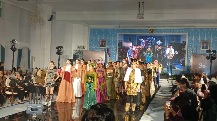 Borneo International Fashion Festival 2026 Perkuat Promosi Wastra Kaltim