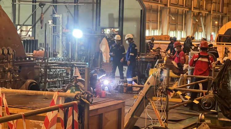 Unit 2 PLTU Kaltim Teluk Operasi, PLN Target Unit 1 Rampung