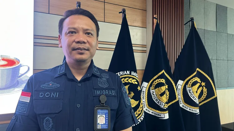 Imigrasi Balikpapan Deportasi 9 WNA Pelanggar Izin Tinggal Selama 2026