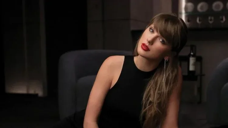 The Encore Bawa Taylor Swift Kembali ke Nomor Satu Billboard 200