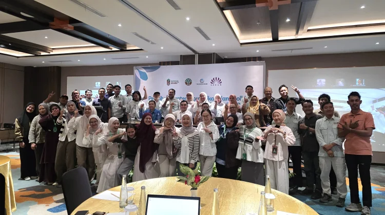 Perkuat Rehabilitasi Mangrove, SPEAK Indonesia Latih Komunikasi Pendamping M4CR