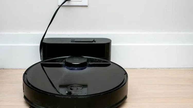 Robot Vacuum Bisa Intip Isi Rumah, 7.000 Perangkat Terancam - RRI.co.id