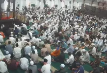 Masjid Raya Darussalam Samarinda Dipadati Jamaah pada Malam Kedua Tarawih