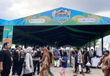 Pasar Ramadan GOR Segiri Diserbu Warga