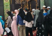 Siswa SD Samarinda Antusias Kumpulkan Tanda Tangan Imam