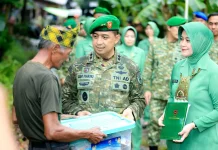Pangdam VI/Mulawarman Gelar Aksi “Mulawarman Berbagi” di Kampung Buton Balikpapan