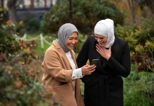 Jauhi Gibah dan Berburuk Sangka saat Berpuasa