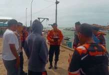Kapal Diterjang Badai, Pemancing Terjatuh di Perairan Balikpapan