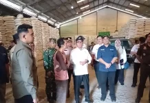 Pemkot Samarinda Sidak Gudang Distributor, Stok Beras dan Gula di Samarinda Aman