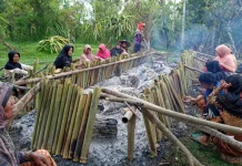 Malamang: Tradisi Gotong Royong dan Simbol Penghormatan Menjelang Ramadan