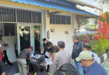Pemeriksaan Urine Sopir di Pelabuhan Kariangau, Dua Pengemudi Positif Sabu