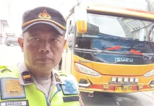 Pantau Arus Wisata H+3, Polresta Balikpapan Siaga di Tol Balsam