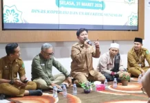 Sekda Hadiri Rapat Evaluasi Kegiatan Triwulan Pertama Dengan Diskop-UMKM