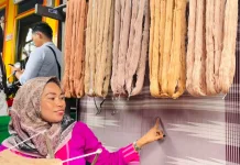Pengrajin Kampung Tenun Samarinda Jaga Warisan dari Hulu hingga Hilir