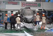 Truk Oksigen Meledak di Bengkel Hino Balikpapan, Polisi Selidiki Kelalaian