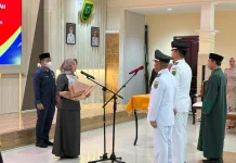 Bupati Berau Lantik Pj Kepala Kampung Suaran dan Sei Bebanir Bangun