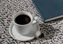 Minum Kopi Hitam saat Pagi Bantu Tingkatkan Mood Harian