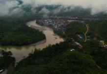 Tiong Ohang, Destinasi Eksotis Mahulu yang Bikin Rindu Petualang