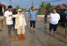 Bupati PPU Tinjau Banjir Rob Babulu