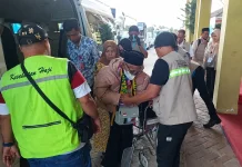 Jemaah Haji Lansia dan Pengguna Kursi Roda Dapat Pendampingan Khusus
