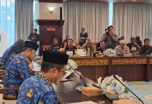 Rudy Mas’ud Janji Evaluasi Izin dan Bentuk Tim Tangani Konflik HGU di Kaltim
