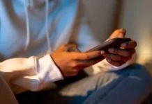 Kenali Gejala Awal Kecanduan Konten Dewasa pada Remaja