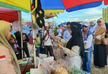 Bupati Berau Borong Produk UMKM Pulau Besing