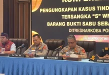 Polda Kaltim Ringkus WNA Belanda Selundup Ribuan Ekstasi Dari Jerman