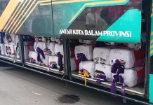 Kantor Pos Antar Koper Besar dan Air Zamzam Langsung ke Rumah Jamaah Haji Samarinda