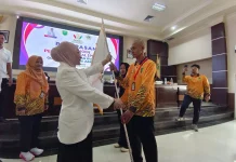 Bupati Berau Lepas Kontingen PENAS XVII