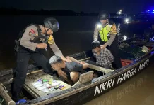 Hendak Edarkan Barang Haram, Dua Sekawan Diringkus Satpolairud Polres Paser