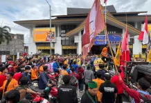 Balikpapan Bergerak Demo DPRD: Tuntut Evaluasi BBM hingga RS Mangkrak