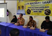Disnaker Bontang Ingatkan Calon Barber Bangun Branding agar Mampu Bersaing
