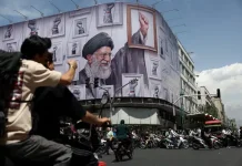 Petinggi Rusia Hadiri Pemakaman Khamenei di Teheran