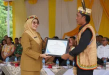 Kampung Inaran Jadi yang Pertama di Berau Deklarasikan STBM Lima Pilar