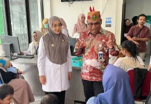 Bupati Berau Tinjau Pelayanan KB Peringati Harganas ke-33 Tahun 2026