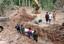 Dari Pengerjaan Fisik hingga Mengajar, TMMD Terus Berjalan di Muara Samu