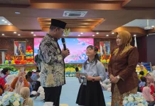 Reporter Cilik Evelyn Curi Perhatian di Peringatan Hari Anak Nasional Kaltim 2026