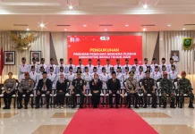 Bupati Sri Juniarsih Kukuhkan Paskibraka Berau