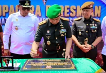 Pangdam VI/Mulawarman Resmikan Yonarmed 22/Kesumawira di Kaltim