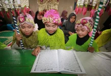 Menatap Pergeseran Tradisi Batamat Al-Qur'an Banjar di Era Modern