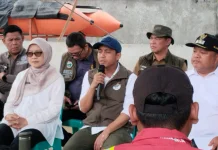 Menhut Raja Juli Antoni Tinjau Penanganan Karhutla di Berau