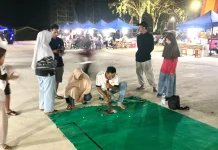 Kenalkan Permainan Tradisional, Belogo Warnai Car Free Night Sadurengas