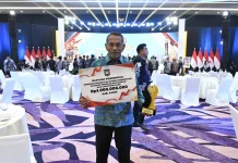 Pemkab Paser Terima Penghargaan Kategori Pengelolaan Sampah dan Lingkungan