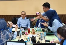 PHM Perkuat Akses Pendidikan dan Energi di Desa Pesisir 3T Mahakam
