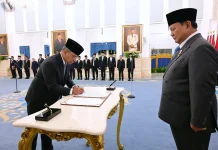 Presiden Prabowo Subianto Lantik Suahasil Nazara sebagai Menteri Keuangan