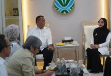 Berau Dapat Bantuan Peralatan Pengolahan Persampahan
