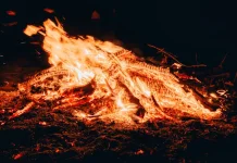 BPBD Kaltim Ingatkan Warga Hindari Bakar Sampah Plastik