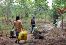 Warga Kapuas Sukarela Tinggalkan Tahura Bukit Soeharto Bersama Keluarga